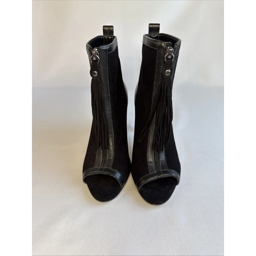 Saks Fifth Avenue Emilie Black Leather Stiletto Zip On Ankle‎ Boots Tassel Sz 8